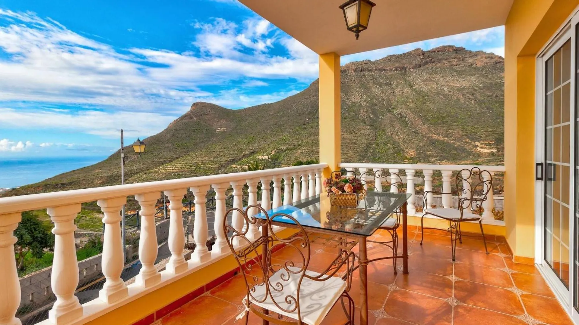 Beautiful Arianny House With Pool Apartment Arona  Arona (Tenerife)