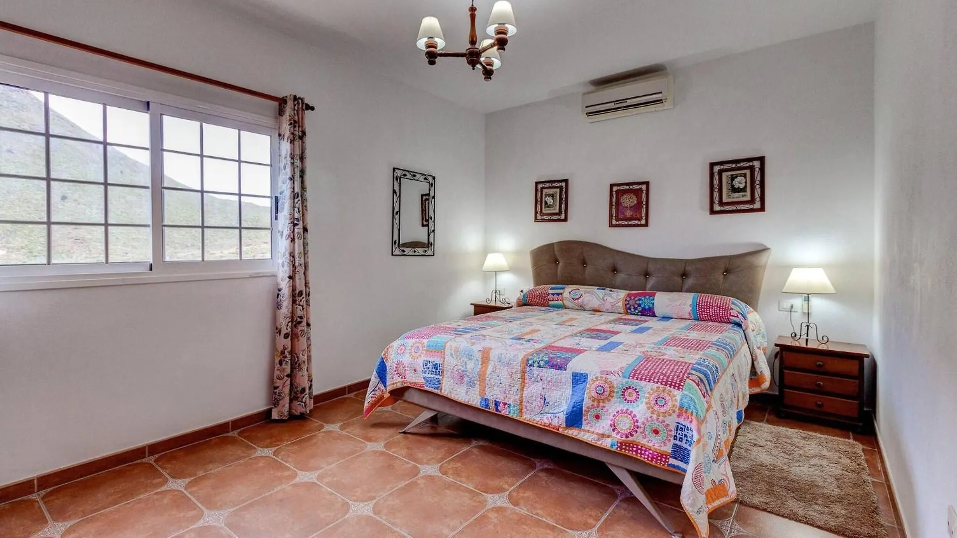 Beautiful Arianny House With Pool Apartment Arona